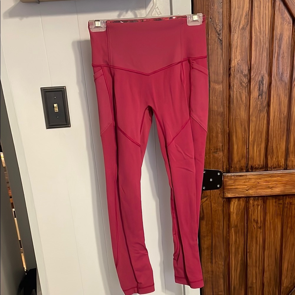 LuluLemon leggings